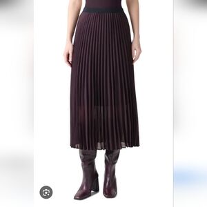 Akris Punto Pleated A-Line Skirt Size 4